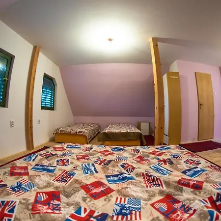 Vikendica Mm Semesterbostad Zlatibor