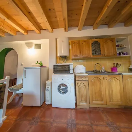 Vikendica Mm Semesterbostad *