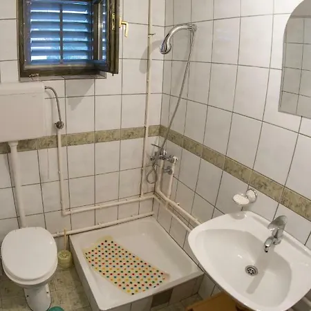 Vikendica Mm Semesterbostad *