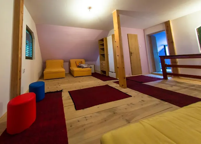 Сasa de vacaciones Vikendica Mm